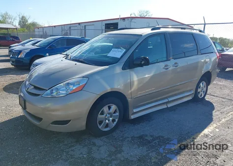 2010 Toyota Sienna Le из США, поврежденный, VIN 5TDKK4CC2AS334626
